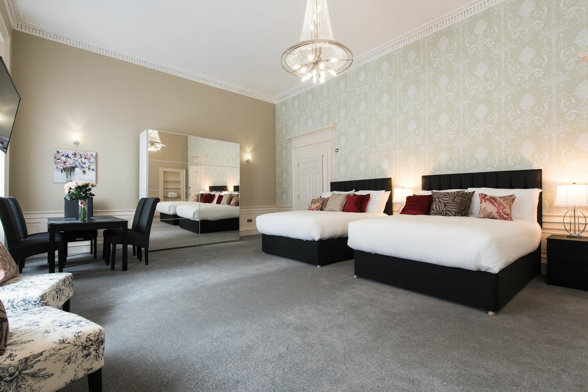 Royal Princes Suites Edimburgo Exterior foto