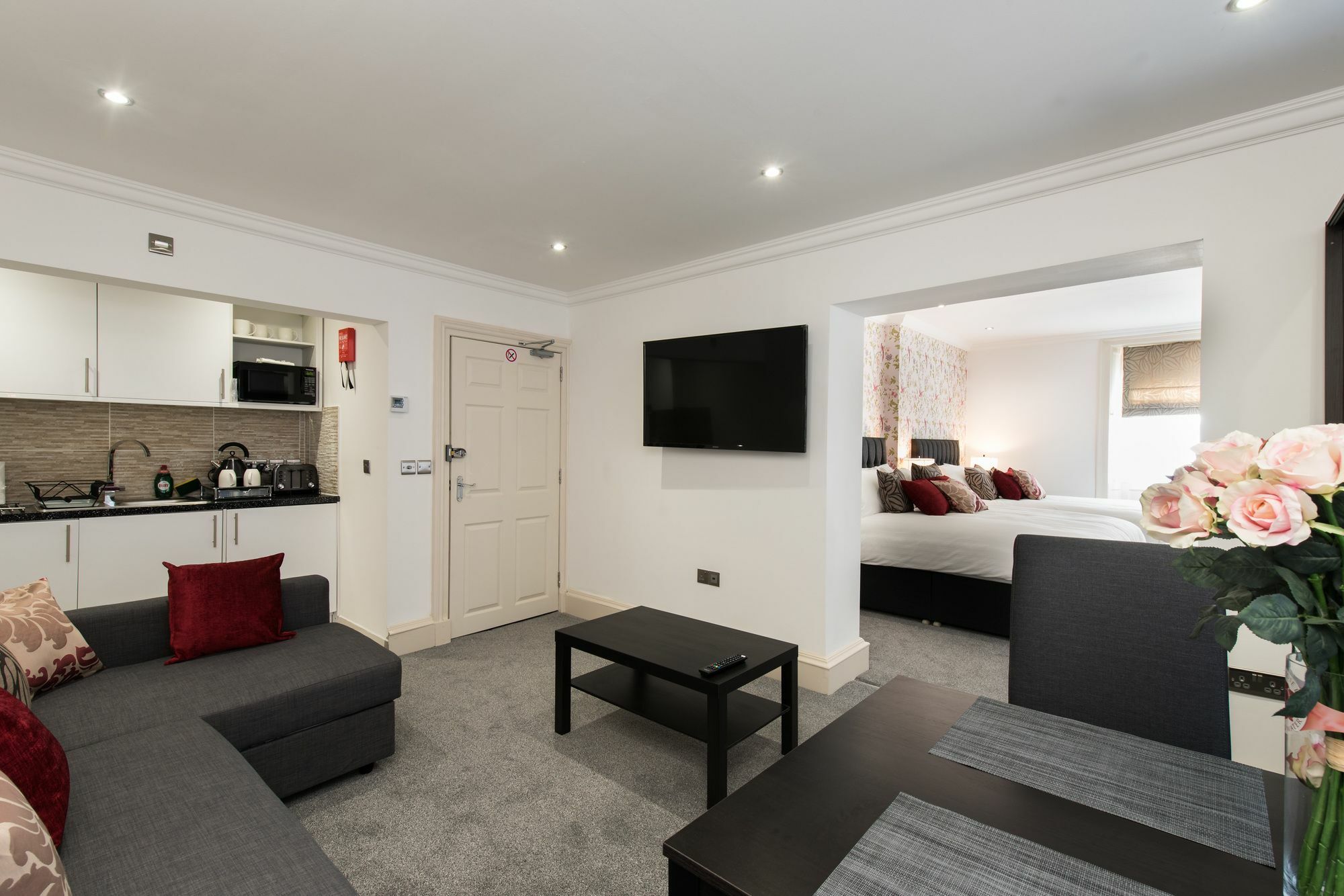 Royal Princes Suites Edimburgo Exterior foto
