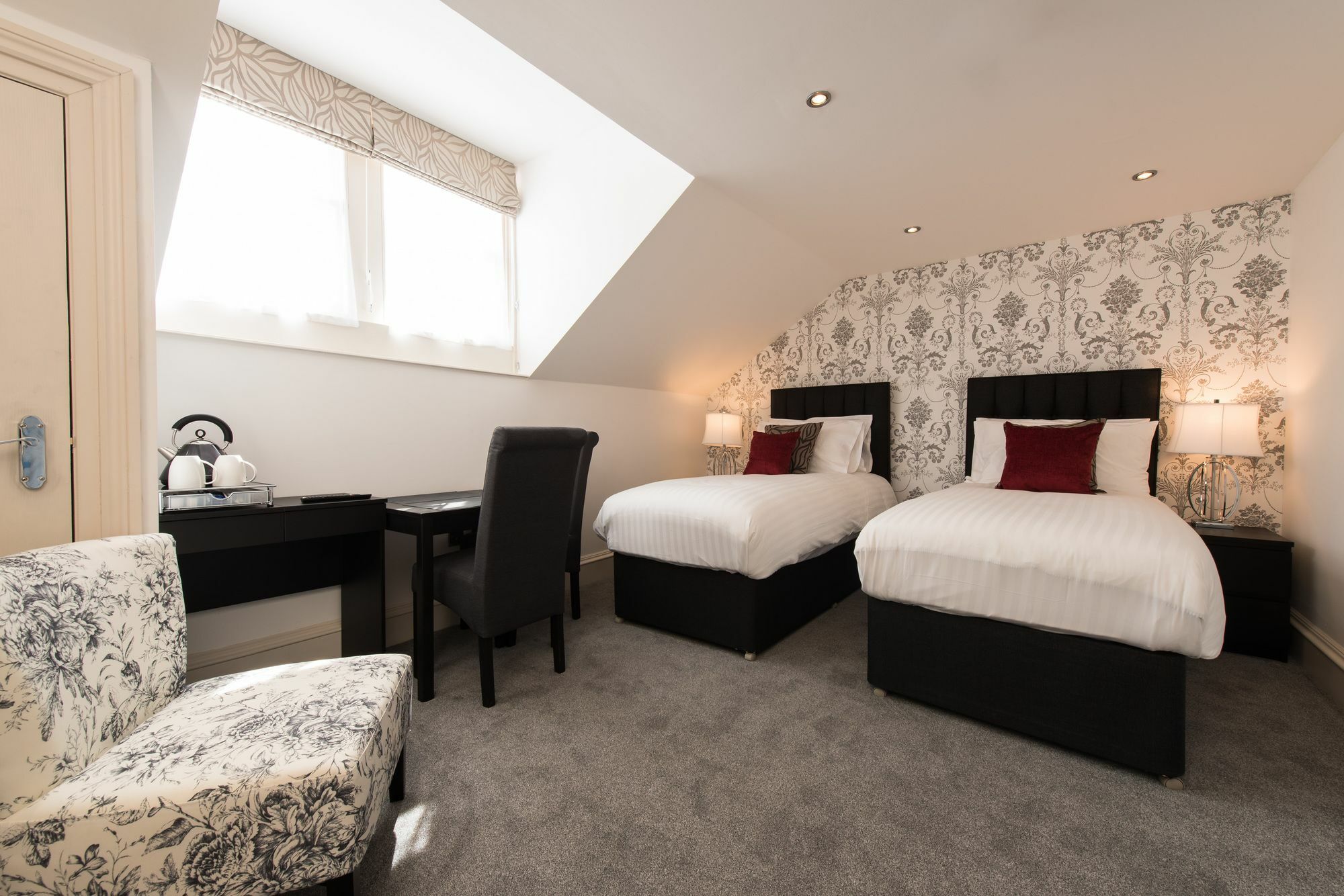 Royal Princes Suites Edimburgo Exterior foto