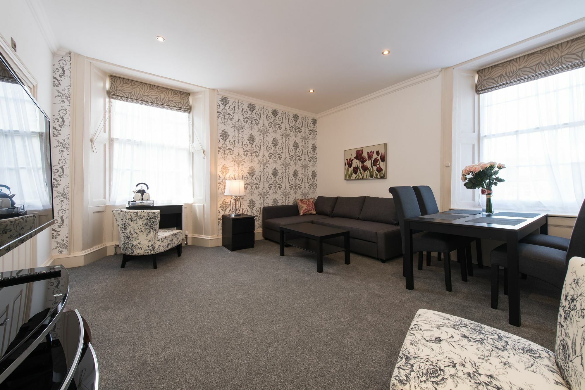 Royal Princes Suites Edimburgo Exterior foto