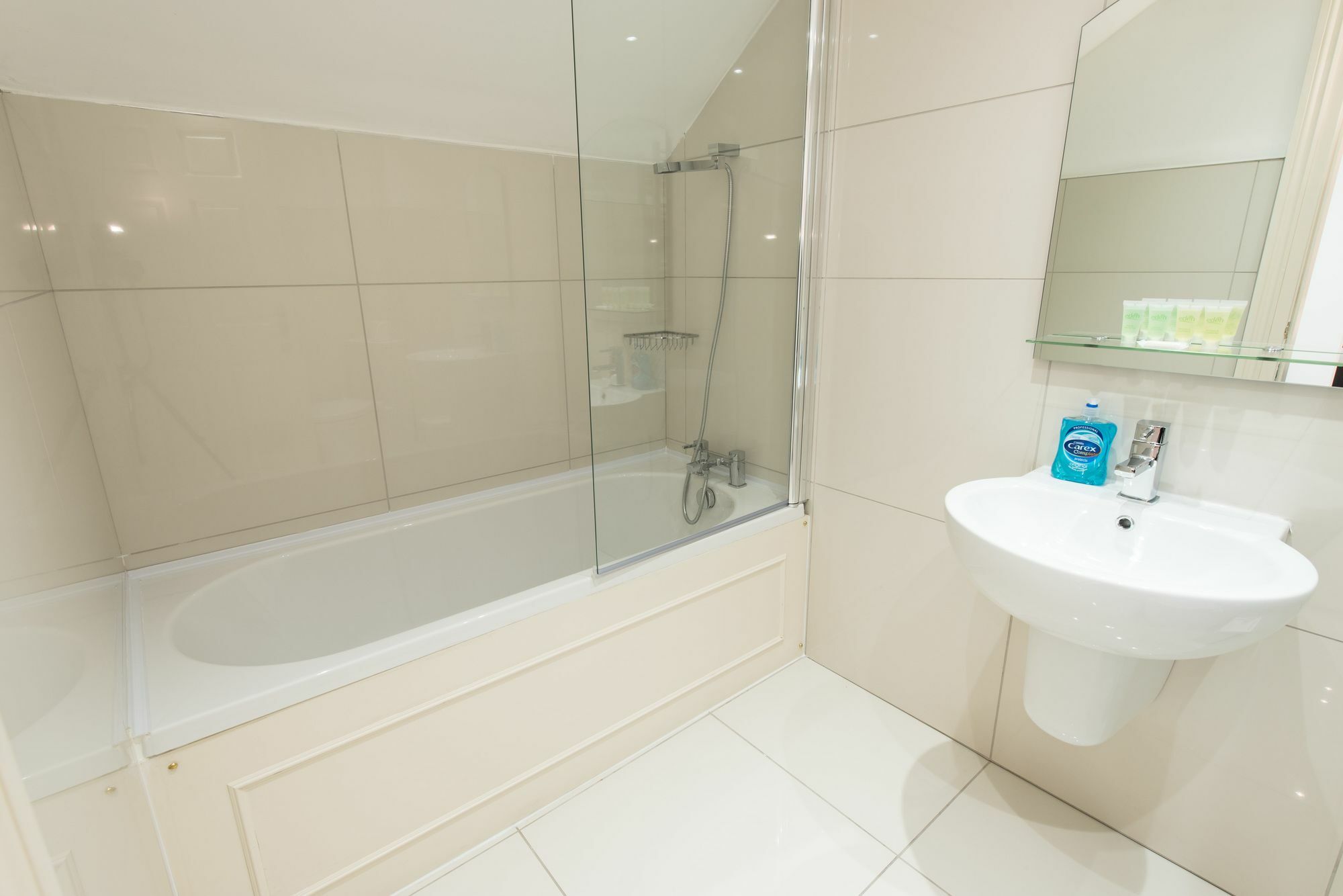 Royal Princes Suites Edimburgo Exterior foto