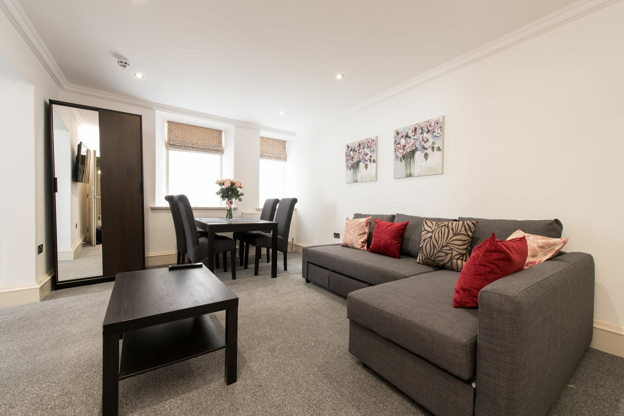 Royal Princes Suites Edimburgo Exterior foto
